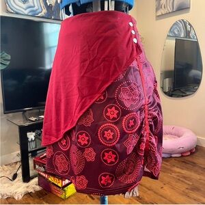 MISSLOOK Red Layered Wrap Mini Skirt with Patterned Panel